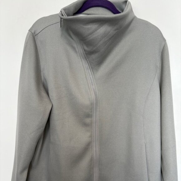 NEW SIMPLY VERA WANG STYLISH  SHIMMER SILVER COWL ZIP UP LINED JACKET. SZ. XXL - Picture 1 of 5